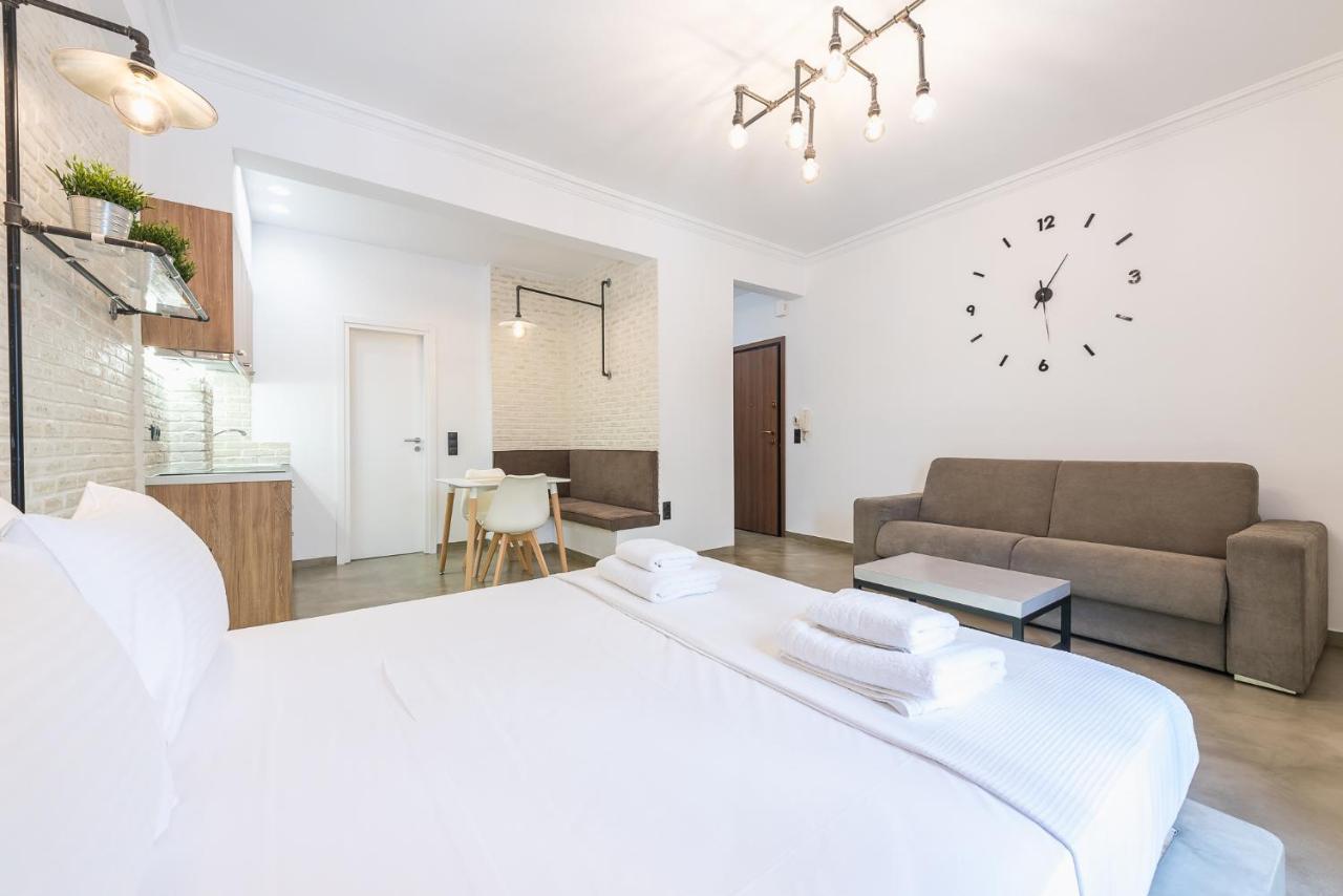 Stylish 1Br Apartment In The Heart Of Koukaki Афіни Екстер'єр фото