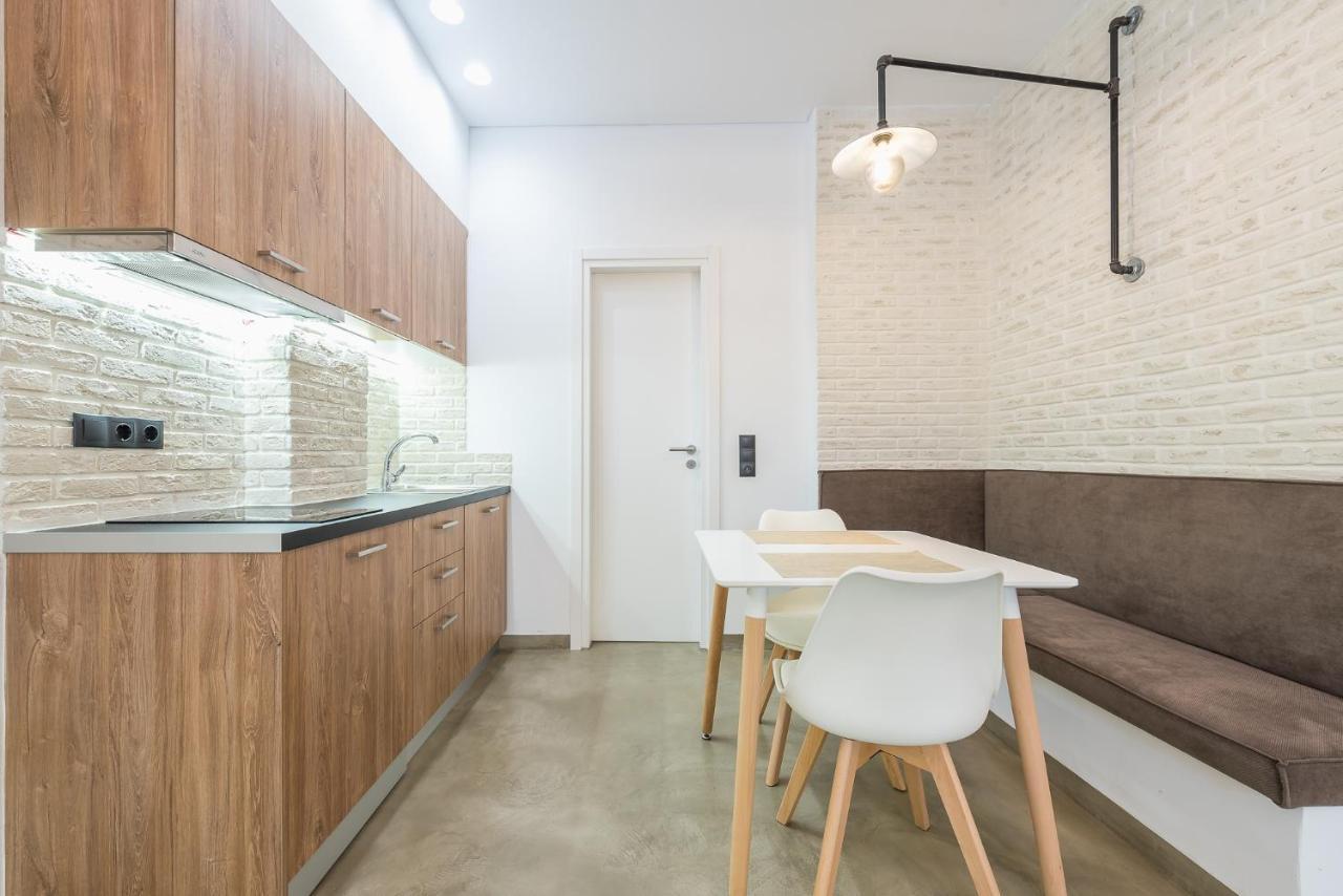 Stylish 1Br Apartment In The Heart Of Koukaki Афіни Екстер'єр фото