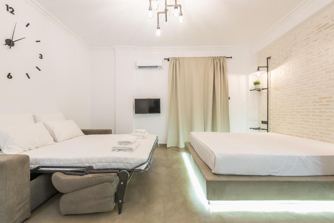 Stylish 1Br Apartment In The Heart Of Koukaki Афіни Екстер'єр фото